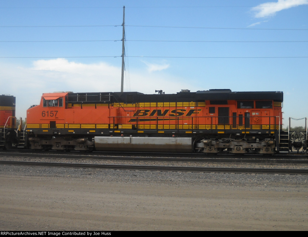 BNSF 6157